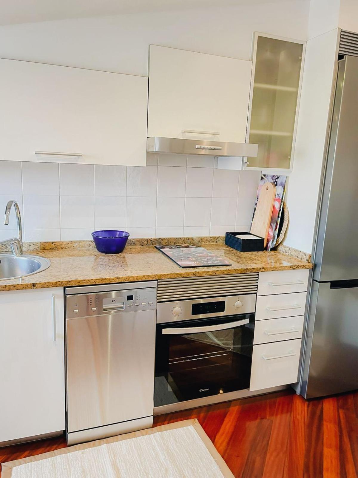 Apartamento Centro De Vigo, Garaje Y Vistas Ria Kültér fotó